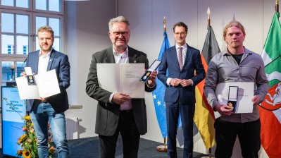 Ministerpräsident Hendrik Wüst verleiht die Rettungsmedaille des Landes Nordrhein-Westfalen 