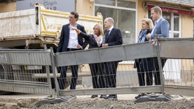 Ministerpräsident Hendrik Wüst besucht gemeinsam mit Bundeskanzler Olaf Scholz und Bundesinnenministerin Nancy Faeser Bad Münstereifel