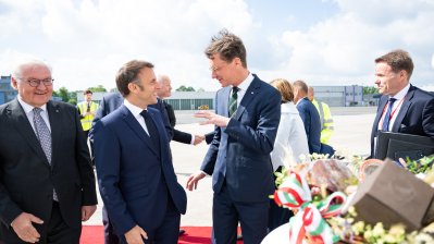 „Europa muss leben“: Ministerpräsident Hendrik Wüst würdigt Emmanuel Macrons Einsatz für geeintes und freies Europa