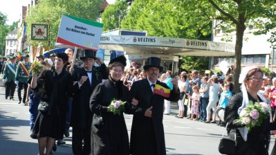 Bildergalerie: Die Festparade zum Nordrhein-Westfalen-Tag 2012