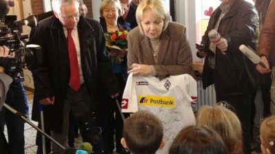 „Kein Kind zurücklassen“ – Ministerpräsidentin Hannelore Kraft besucht Modellkommune Mönchengladbach, 15.03.2013