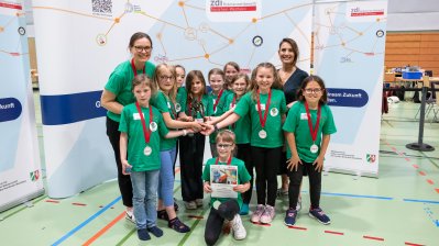 MKW NRW 24.06.2024 - Kinder und Jugendliche aus Bonn, Steinheim, Hennef und Wesel gewinnen zdi-Roboterwettbewerb: Hennef