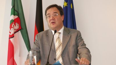 Pressekonferenz zum Thema Zwangsheirat