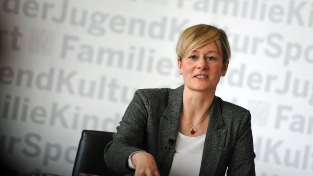 Pressekonferenz von Familienministerin Christina Kampmann zum 10. Kinder- und Jugendbericht NRW