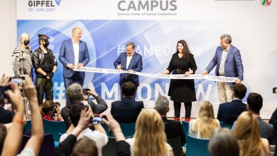 Ministerpräsident Armin Laschet eröffnet Zentrum zur Vernetzung der Games-Branche mit weiteren Wirtschaftsbereichen in Düsseldorf