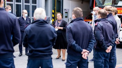 Ministerin Heinen-Esser in Leverkusen