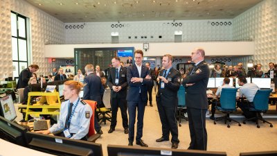 Ministerpräsident Wüst und Innenminister Reul besuchen das International Police Cooperation Center