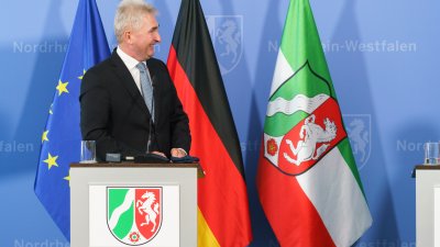 Presse-Briefing zur aktuellen Lage und zu weiteren Maßnahmen der Landesregierung im Zusammenhang mit der Corona-Pandemie