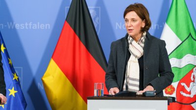 Presse-Briefing zur aktuellen Lage und zu weiteren Maßnahmen der Landesregierung im Zusammenhang mit der Corona-Pandemie