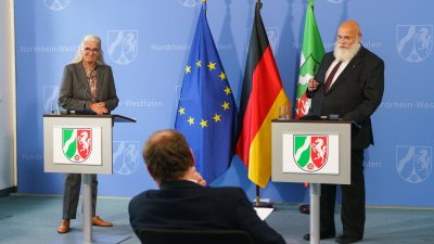 Presse-Briefing zur aktuellen Lage und zu weiteren Maßnahmen der Landesregierung im Zusammenhang mit der Corona-Pandemie