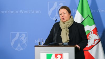 Presse-Briefing zur aktuellen Lage und zu weiteren Maßnahmen der Landesregierung im Zusammenhang mit der Corona-Pandemie