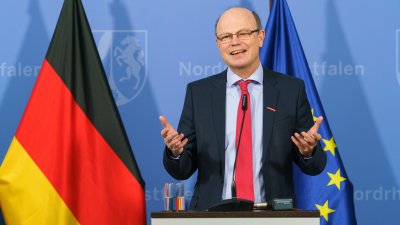 Presse-Briefing zur aktuellen Lage und zu weiteren Maßnahmen der Landesregierung im Zusammenhang mit der Corona-Pandemie