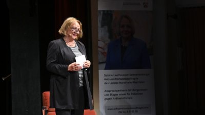 Lesereihe "Gegen das Vergessen": Katharina Thalbach liest in Minden