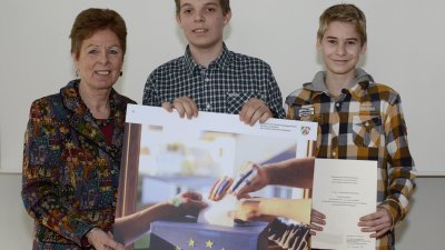 Ministerin Schwall-Düren zeichnet die Gewinner im Schülerfoto- und Kurzfilmwettbewerb „Eurovisions“ aus, 24.01.2014