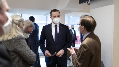 Ministerpräsident Armin Laschet und Bundesgesundheitsminister Jens Spahn besuchen künftiges Impfzentrum in Düsseldorf