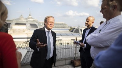 Der Kulturbevollmächtigte Armin Laschet trifft Emmanuel Macron