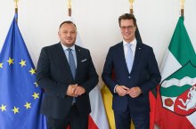 Ministerpräsident Hendrik Wüst empfängt den Marschall der polnischen Woiwodschaft Schlesien
