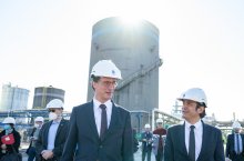 Ministerpräsident Hendrik Wüst besucht Air Liquide in Oberhausen